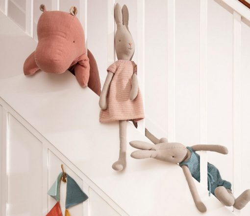 Maileg -  Hase Größe 4, im Strickkleid – Bild 2