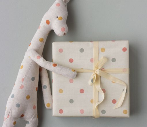 Maileg -  Geschenkpapier, "Dots" - Rolle 10m
