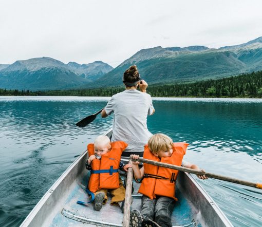 GESTALTEN -  Familienabenteuer - Einmalige Erlebnisse und Urlaub mit Kinder, Coffee Table Book – Bild 3