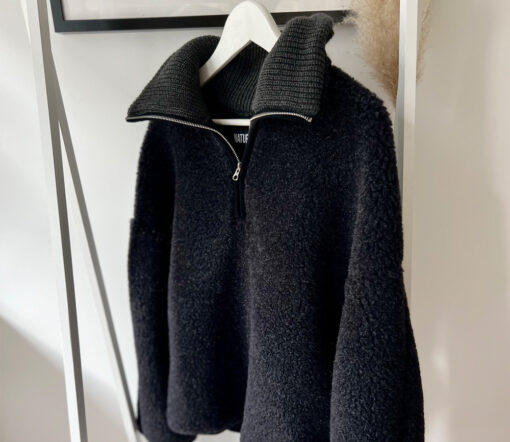 Alwero - Sweater BEL, Oversize Deep Black, Biowolle, LIMITED EDITION – Bild 3