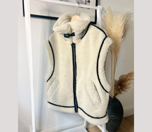 Alwero - Weste HIRO, Oversize Polar Bear, Biowolle, LIMITED EDITION – Bild 7