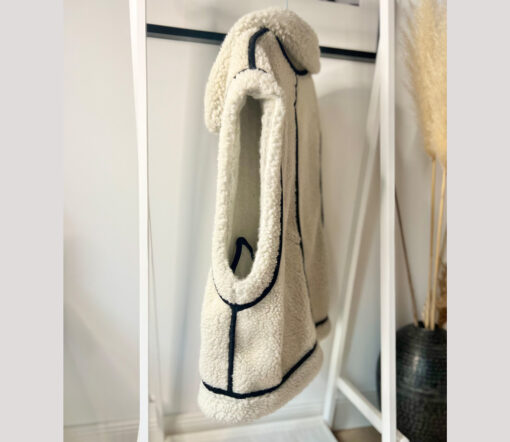 Alwero - Weste HIRO, Oversize Polar Bear, Biowolle, LIMITED EDITION – Bild 6