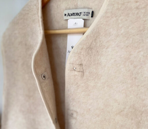 Alwero - LIMITED EDITION, Weste Women CLOUD, Biowolle, Alabaster – Bild 7