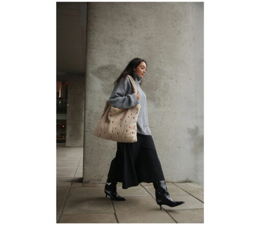 Studio Noos - Mom Bag 'TEDDY HEART' Ecru LIMITED EDITION – Bild 2