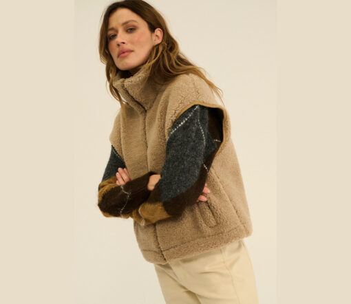 Alwero - Weste "ISLA" Tan, Biowolle Ultra Light – Bild 3