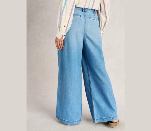 White Stuff - Jeans "SASHA", light denim, Biobaumwolle – Bild 3