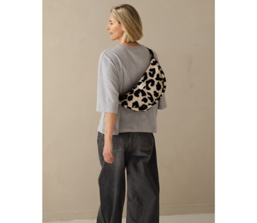 Studio Noos - Bauchtasche Fanny Pack "HOLY COW TEDDY" – Bild 5
