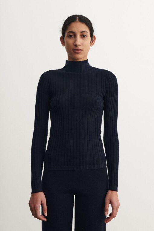 FUB - Pullover Women High Neck, dark navy, Merinowolle – Bild 2