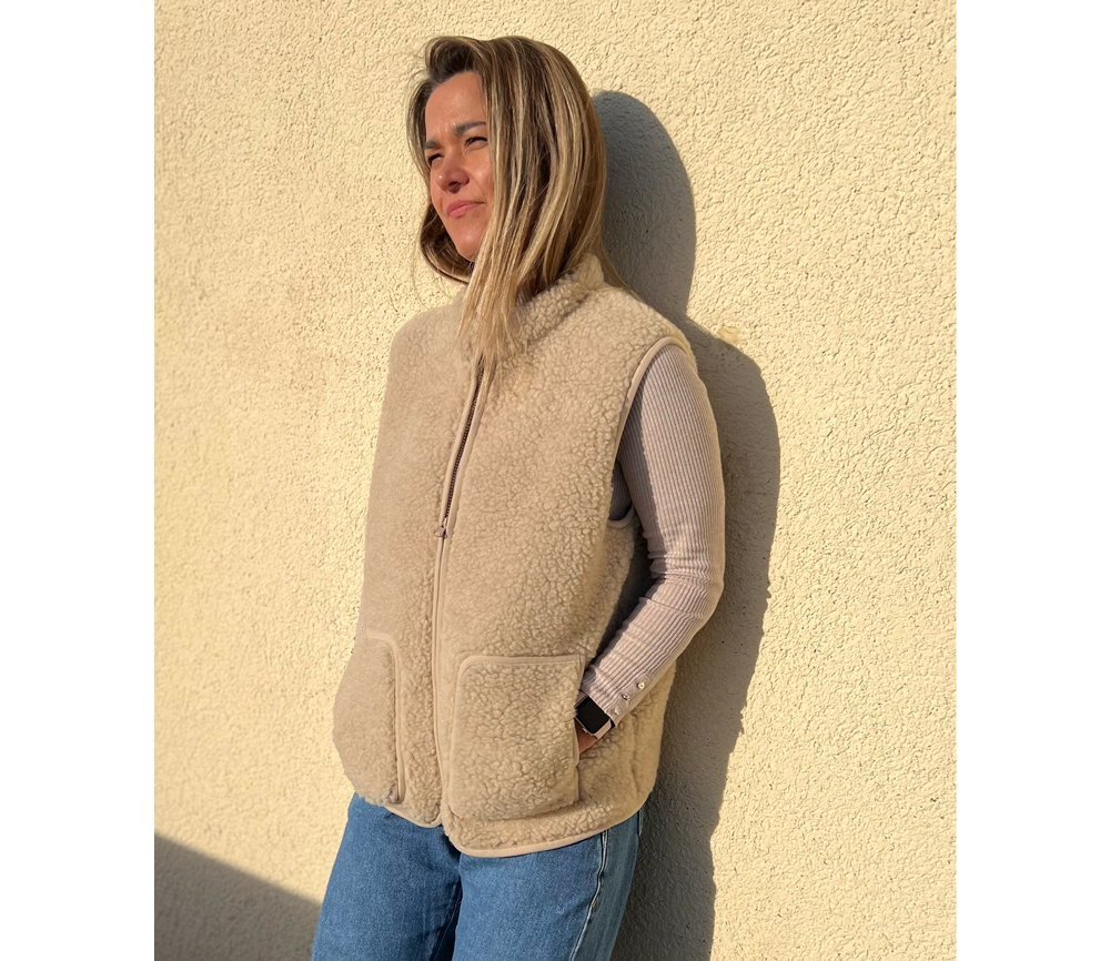 Alwero - Bodywarmer RUDI Adult, Sand Brown, Biowolle ultra light – Bild 2