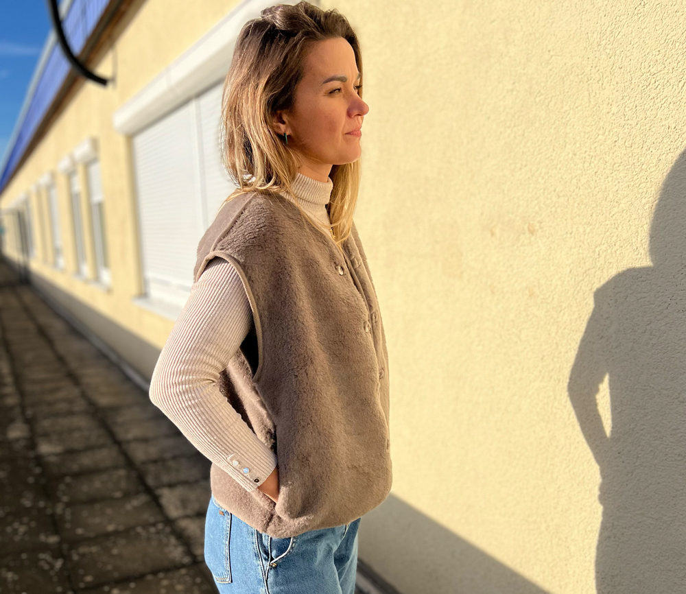 Alwero - LIMITED EDITION, Weste Women CLOUD, Biowolle, Mouse – Bild 2