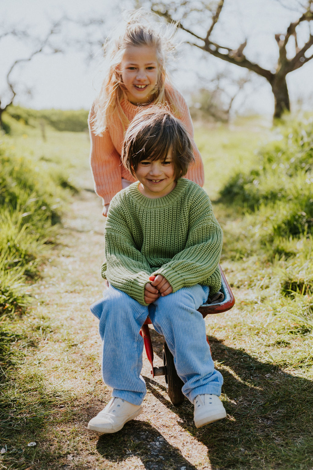 YUKI - Knitted Sweater, CORAL PINK, Bio Baumwolle – Bild 5