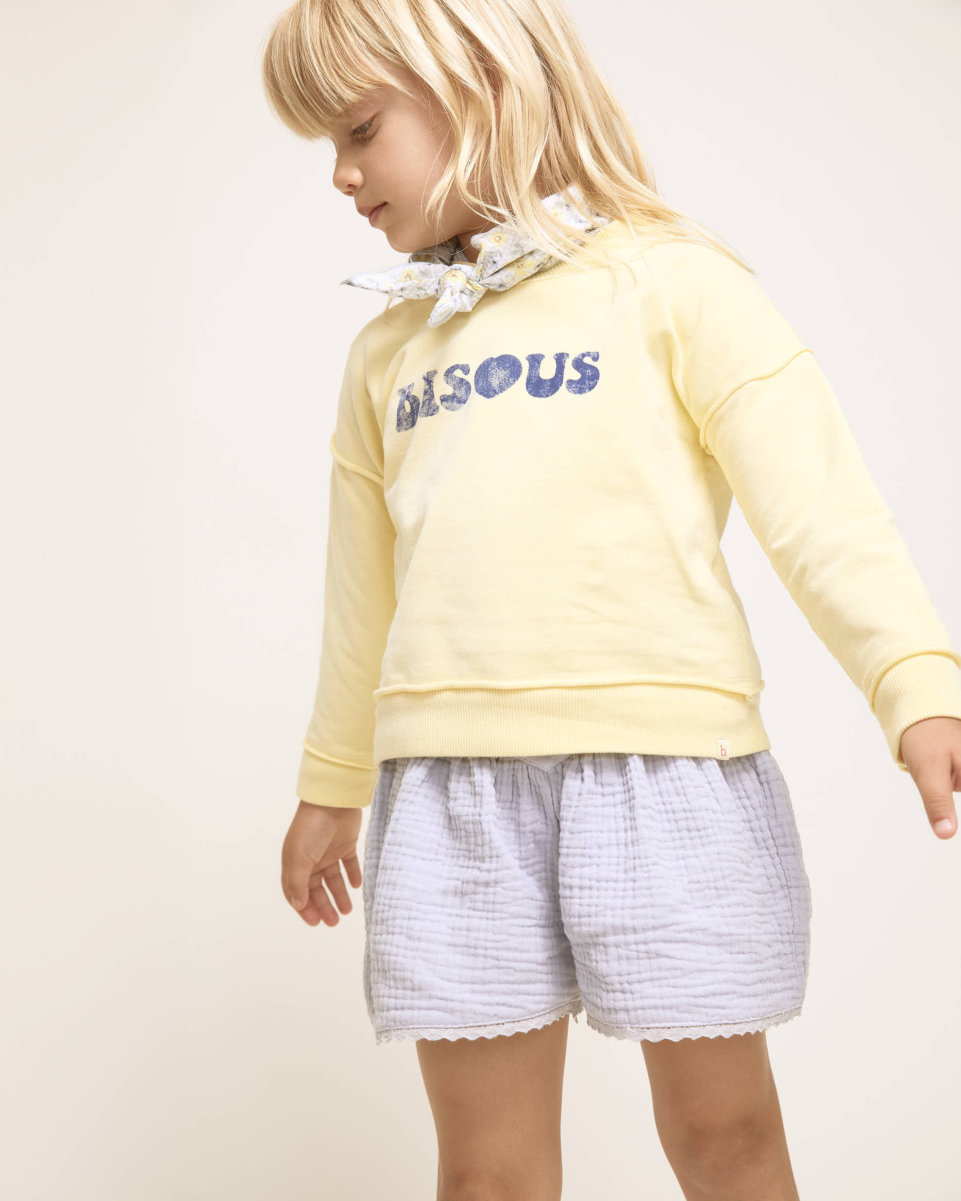 Buho Barcelona - Sweatshirt Bisous, yellow, Biobaumwolle – Bild 3