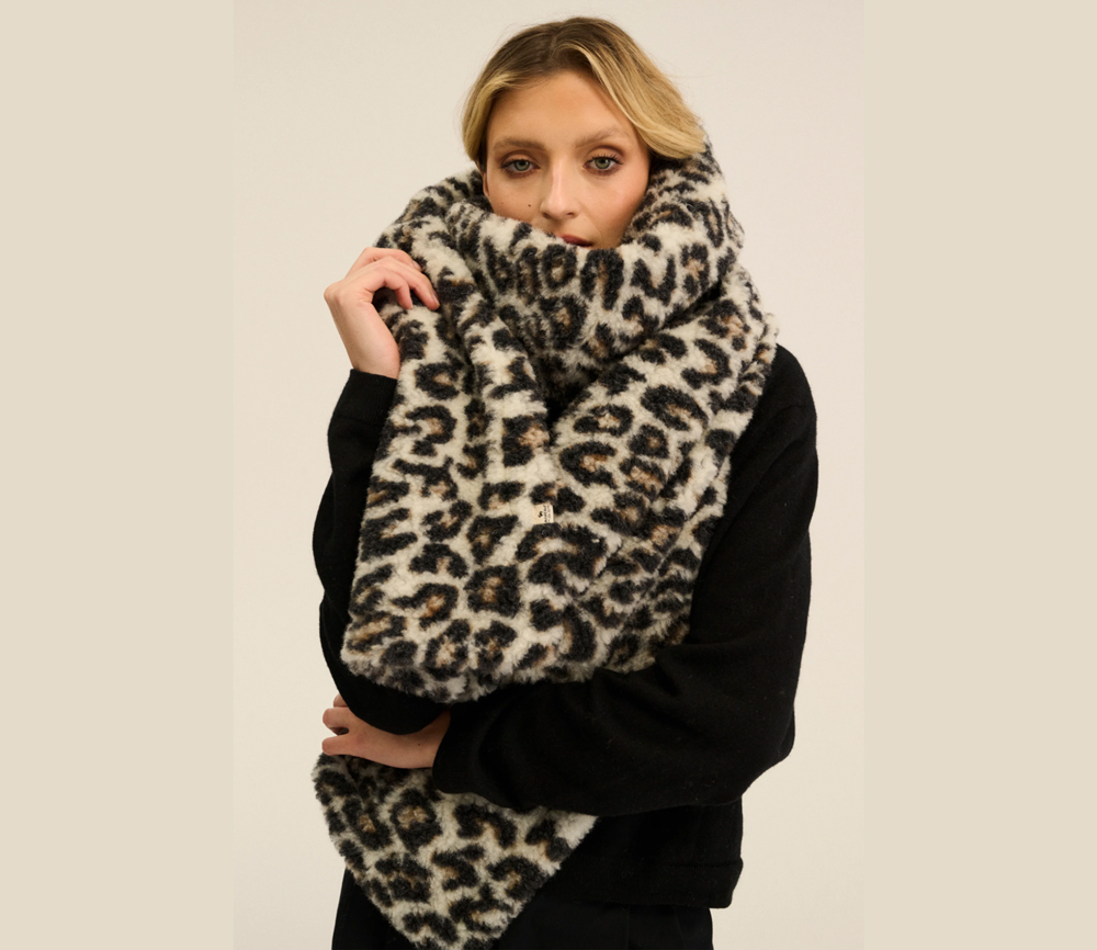 Alwero – Schal „FAB“, Leopard White Ultra Light, 230x21cm